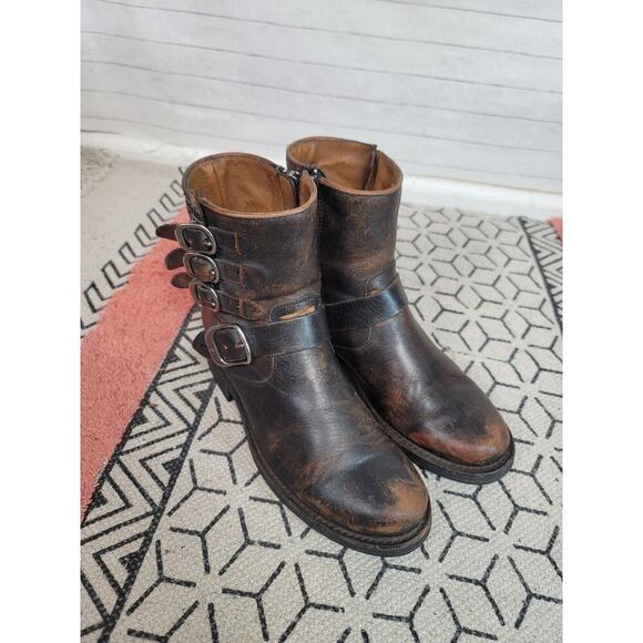 Frye Veronica Belted Short 70580 Brown Distressed Leather Ankle Boots, sz 7.5 - Picture 12 of 16